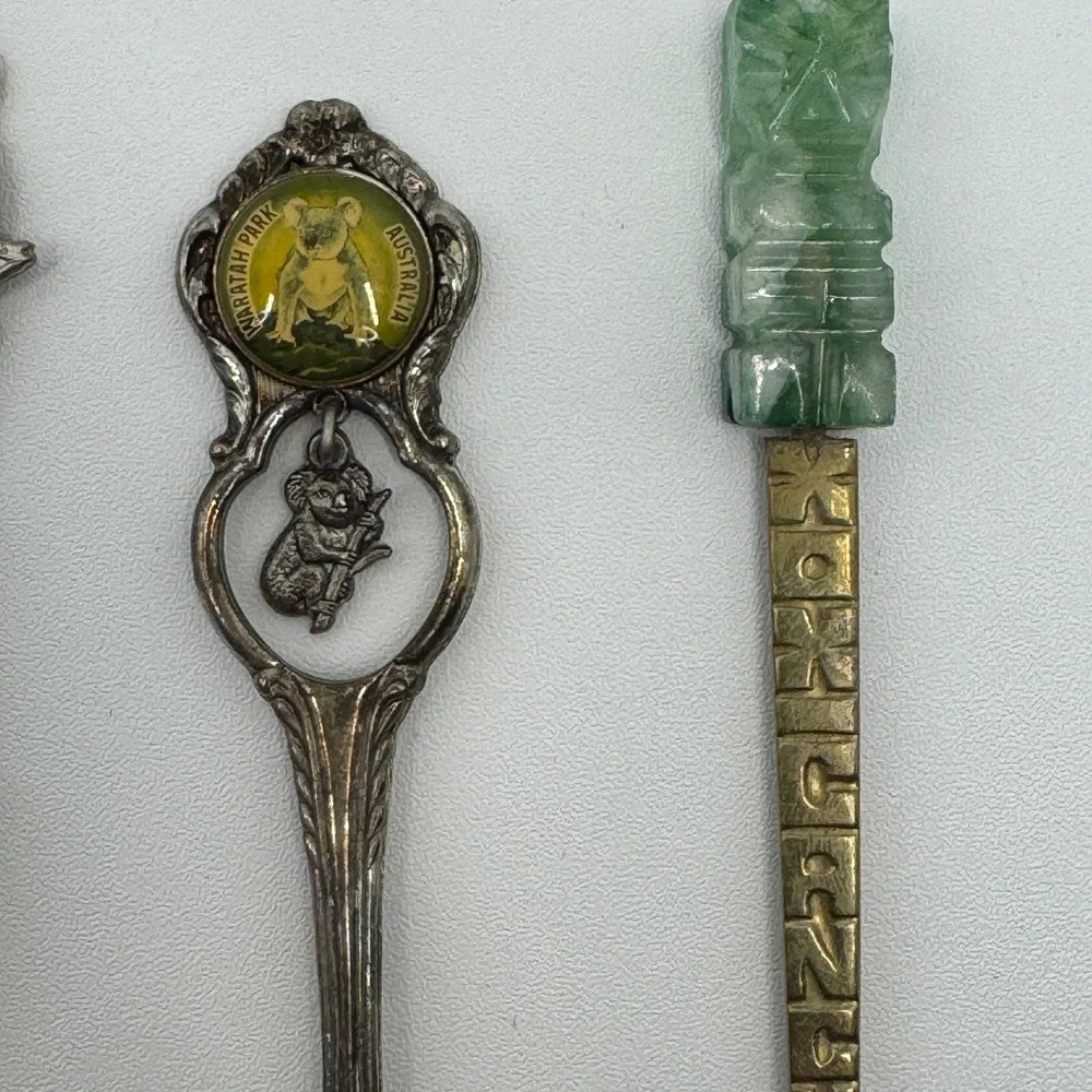 N/A jade topper